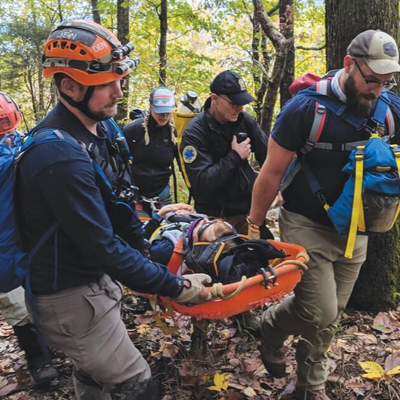 CoNaviMap: Collective Navigation in Wilderness Search and Rescue Using Collaborative 3D Sketch Mapping 